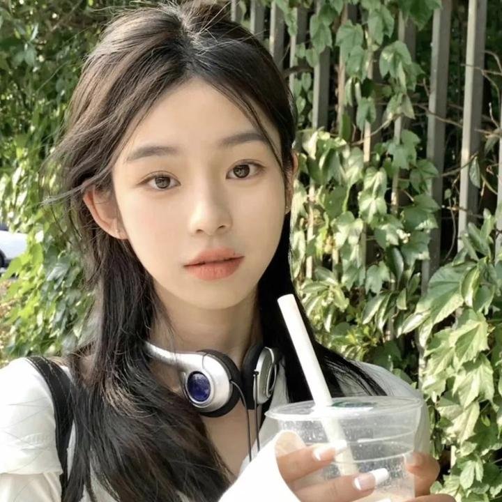 疯狗与格拉瑞小姐